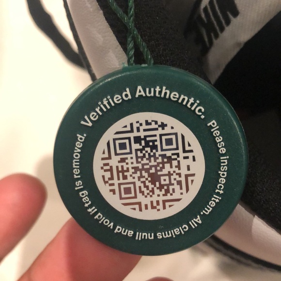 Nike Panda Dunk High - Picture 6 of 6